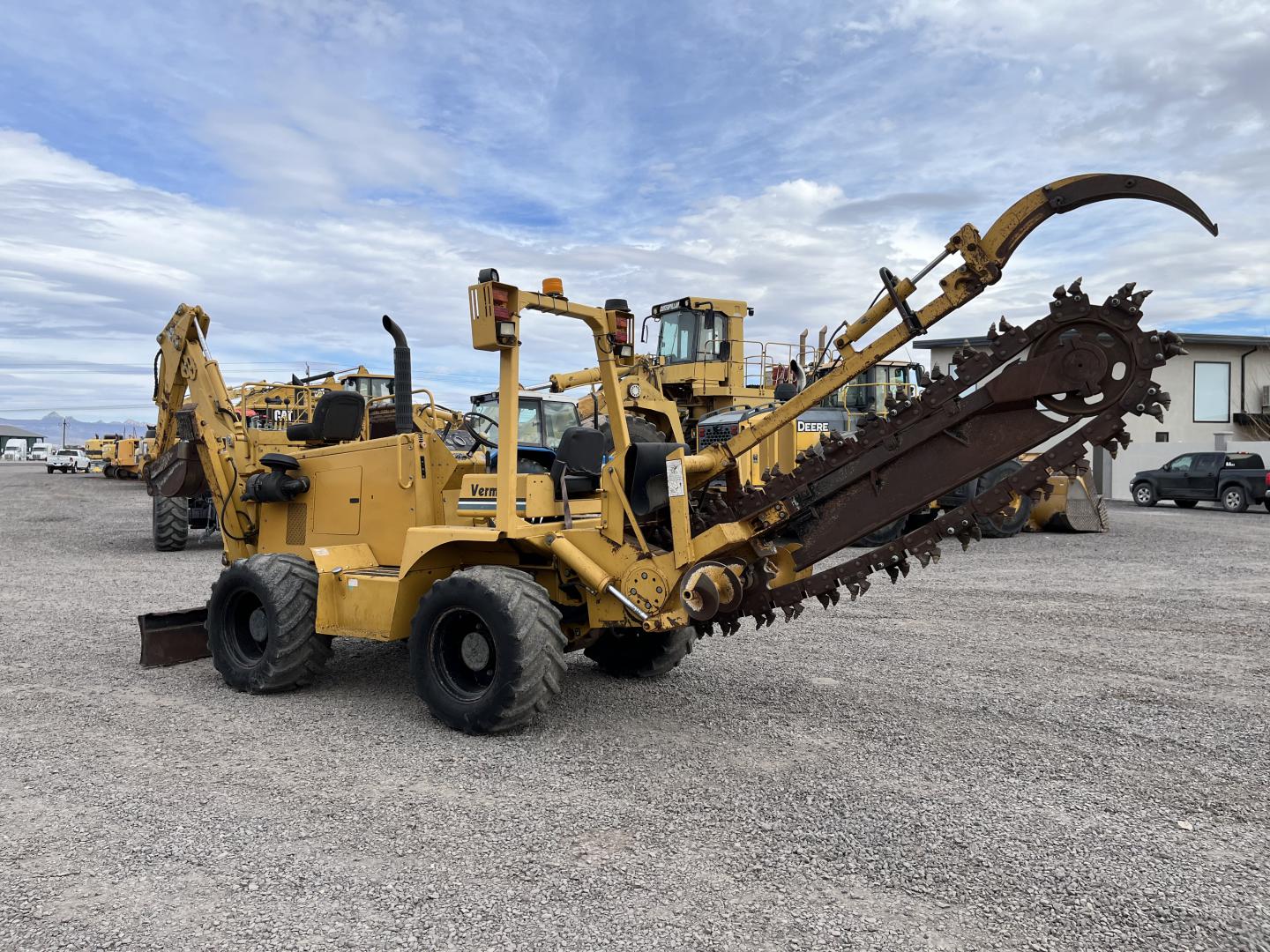 ./imagenes/INVOICE/2019/16809/ZANJADORA VERMEER V8550A (5).JPG